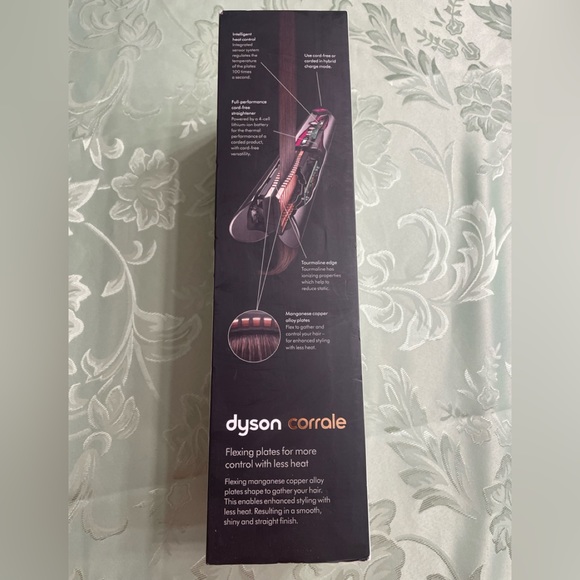 Dyson
Corrale™ Straightener - Picture 14 of 16